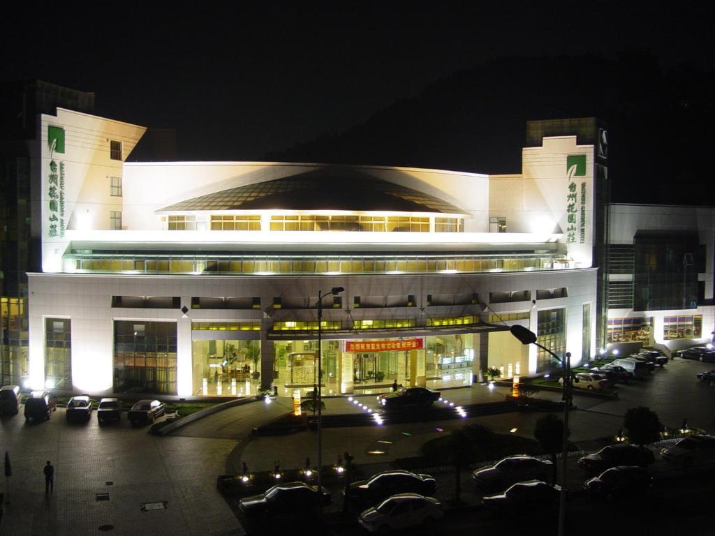 Taizhou Garden Hotel Экстерьер фото