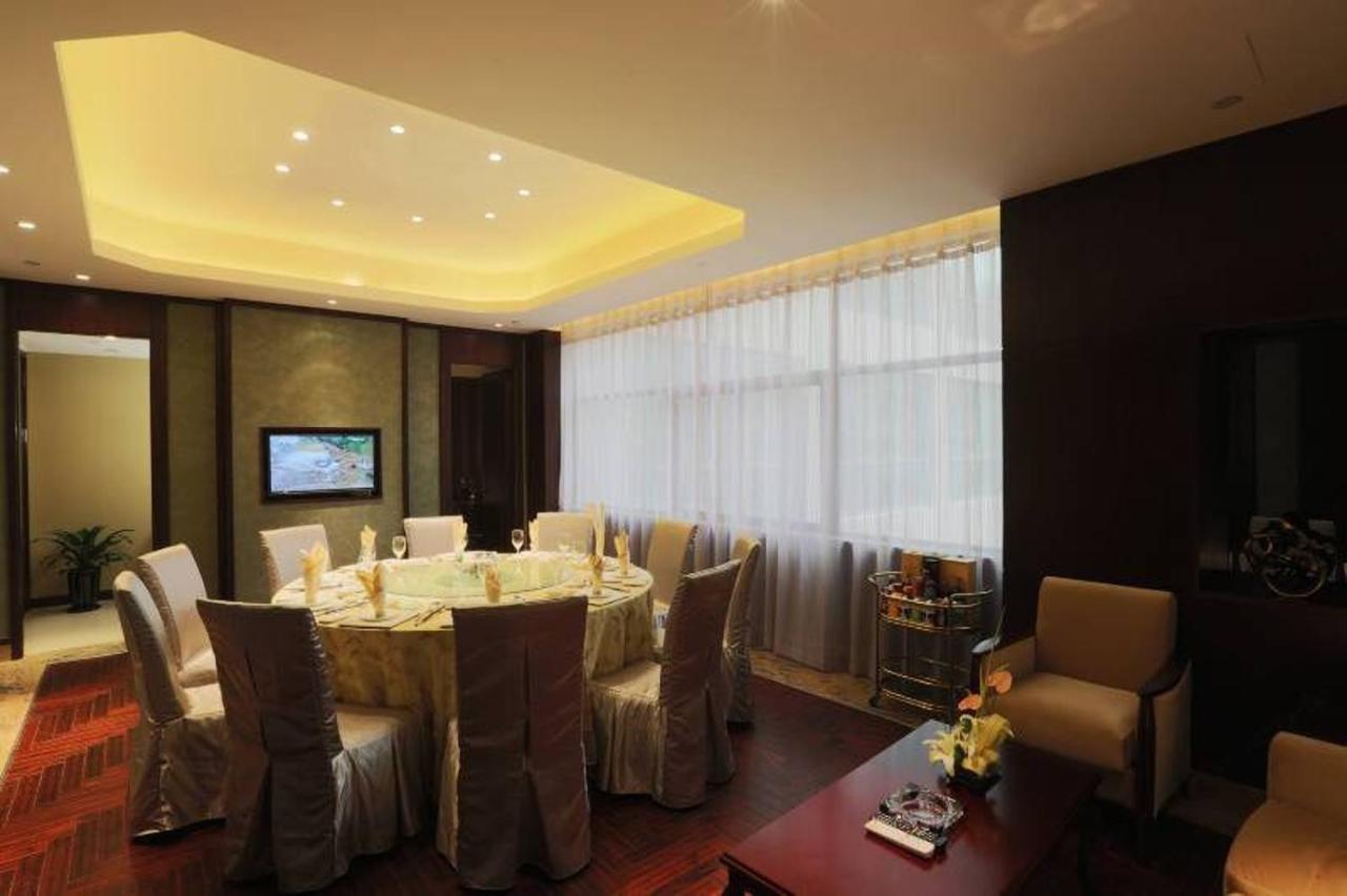 Taizhou Garden Hotel Экстерьер фото